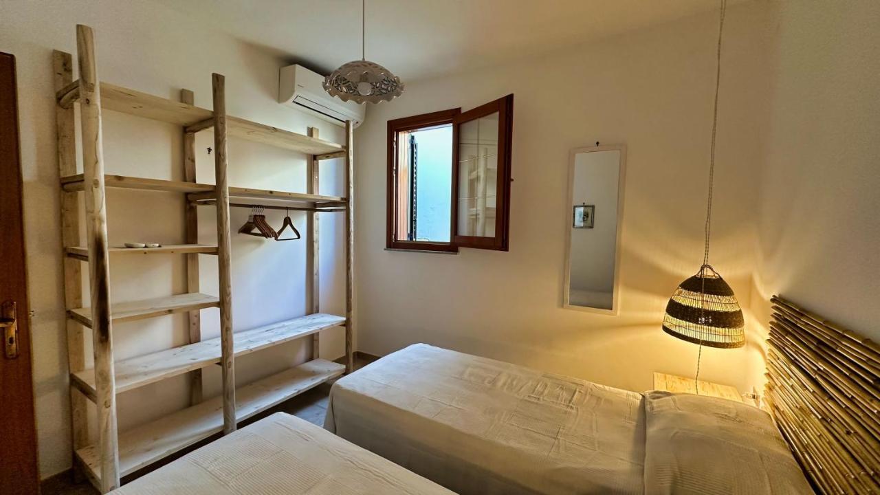 הוילה Marina Di Andrano - Alisso, Casa Vista Mare Con Parcheggio Privato E Wifi מראה חיצוני תמונה